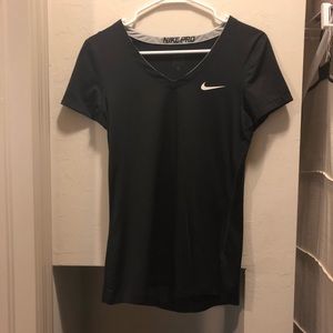 🚫 *SOLD* 🚫 Nike Pro Black Active Tee